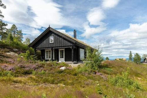 Flesberg House | Family Cabin With Mountain View And Ski Trails