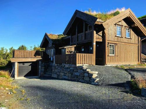 Rauland House | Family Cabin With Terraces And Mountain Views