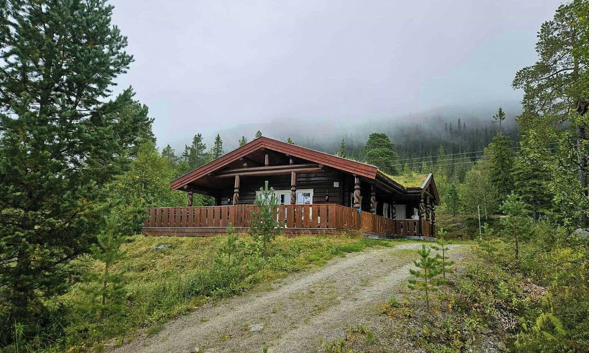 Engerdal House | Family cabin with views towards Solentoppene