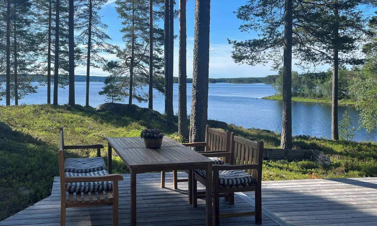 Grue House | Family-friendly cabin by the lake at Finnskogen