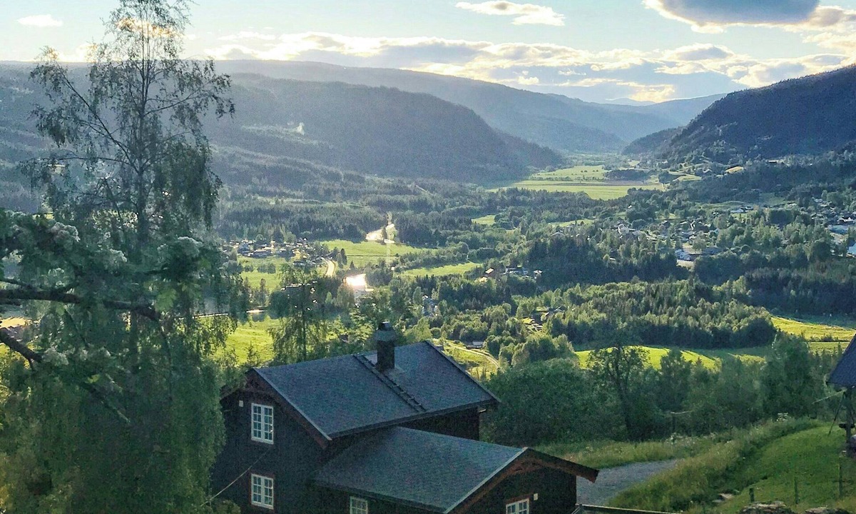 Gausdal House | Family-friendly cabin with agricultural idyll