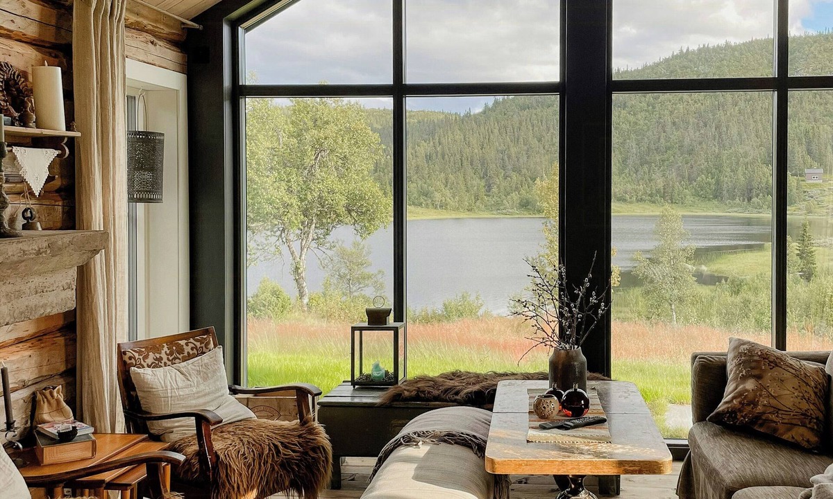 Sor-Aurdal House | Family-friendly seter cabin near Makalaus peak