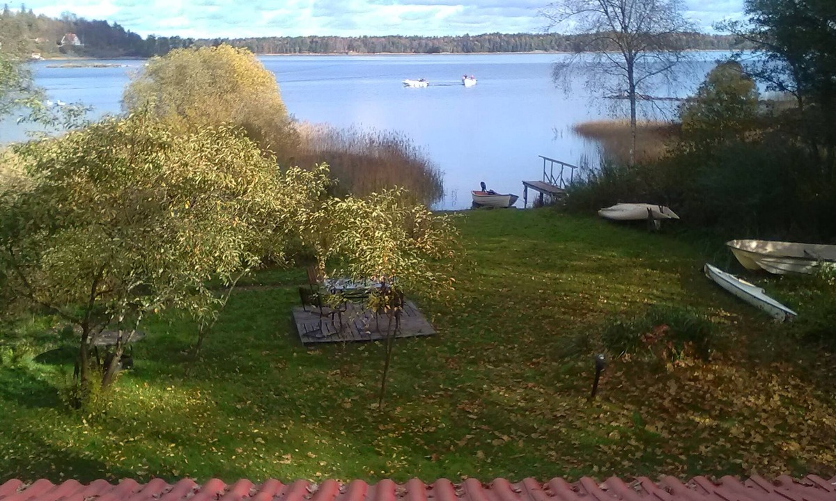 Grabo House | Family with beach location. Renovated, Boat, Wifi, electricity included. Fishing