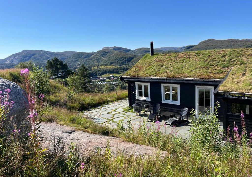 Fidjeland House | Fantastic view, great holiday house with sauna in Sirdal