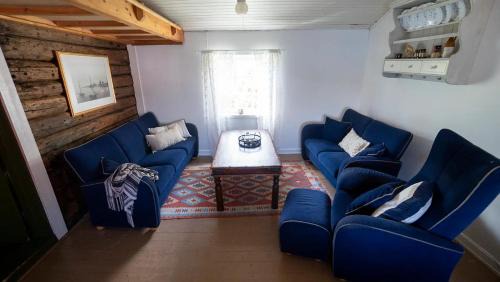 Ballstad Hotel | Fisherman's cabin, Lofoten - 11 Johnbua