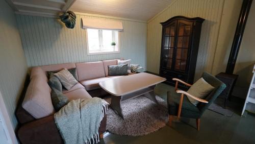 Ballstad House | Fisherman's cabin, Lofoten - 26 Ivarbua