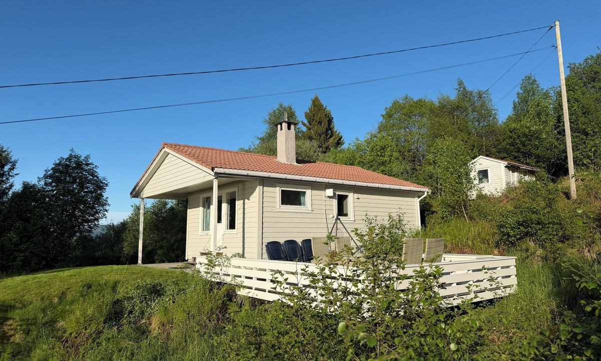 Osteroy Cabin | Fjorview retreat