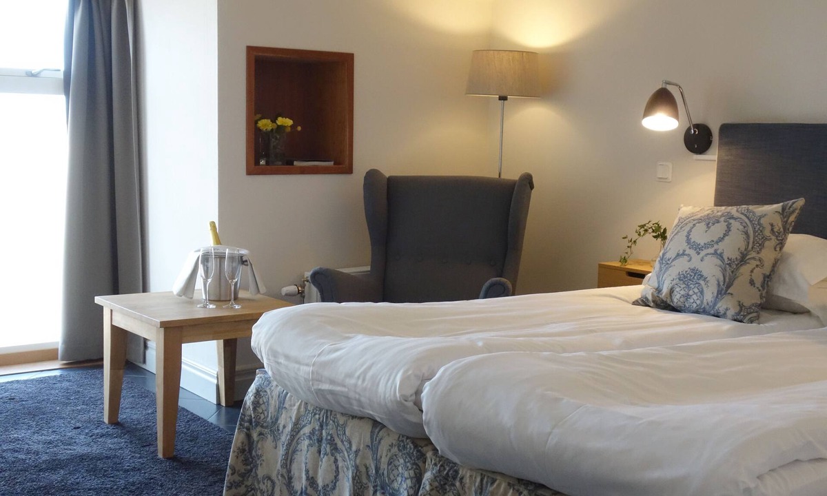 Fladie Hotel | Flädie Mat & Vingård