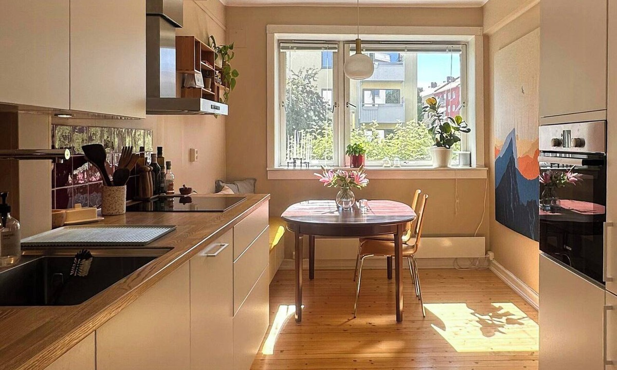 Oslo Apartment | Flat with fireplace and vintage charm on Sagene