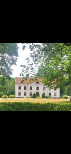 Vetlanda House | Flishult gård