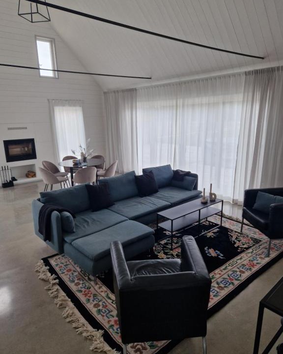 Visby Villa | Fräscht, spatiöst hus