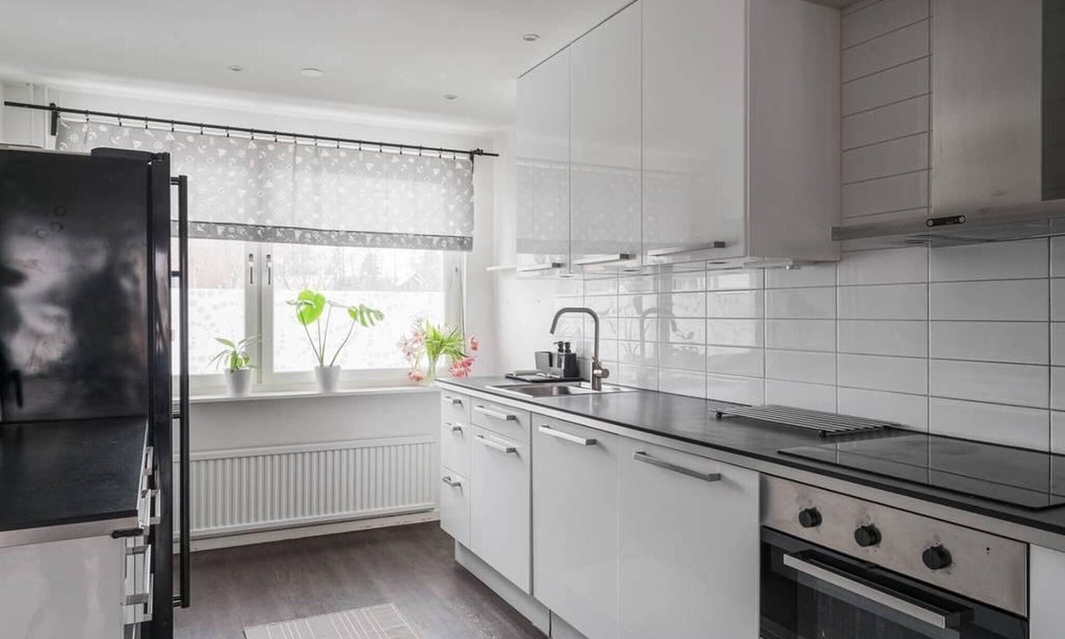 Gavle House | Fully Renovated 4BR Home with Modern Kitchen