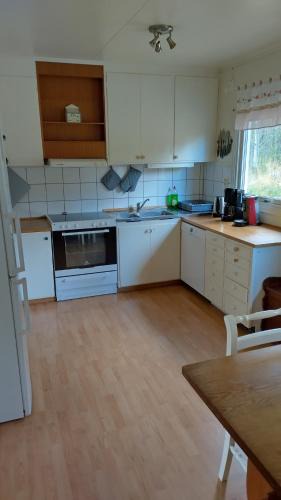 Ostmark Apartment | Gästhus i Röjdåfors