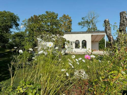 Farjestaden House | Garden House On Öland
