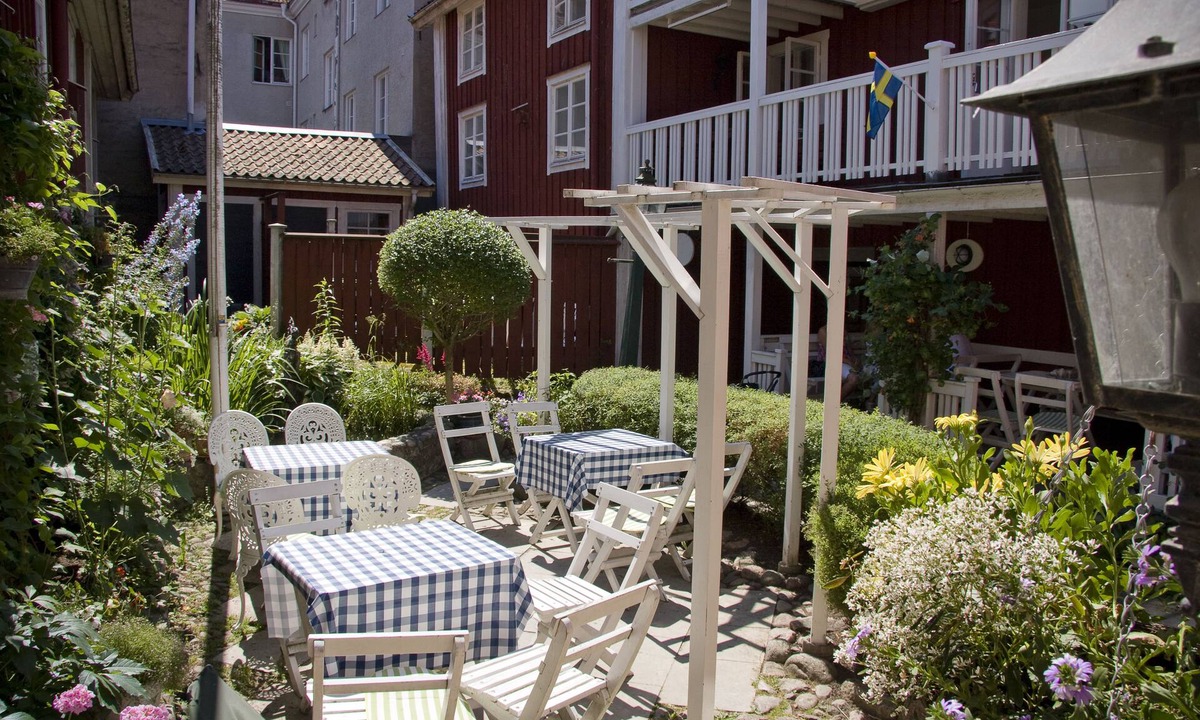Askersund Bed & Breakfast | Garvaregården Hotel and B&B