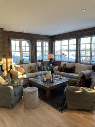Hol Municipality Apartment | Geilo-Kikut, Ski-In, Ski-Out with Stunning Trails and Perfect Location