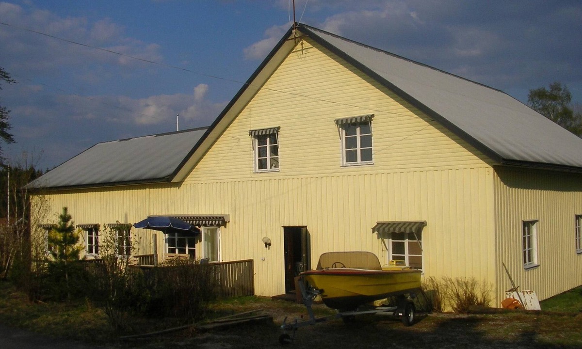 Hogsater House | Geräumiges Ferienhaus für Konsum-Aussteiger by Interhome