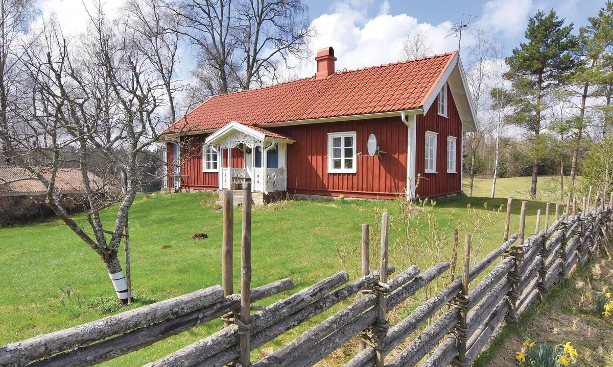 Ambjornarp House | Gorgeous home in Ambjörnarp with WiFi