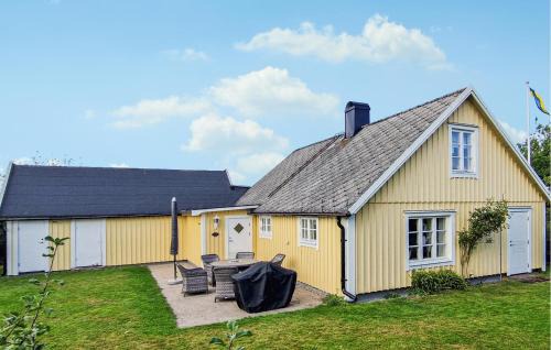 Angelholm House | Gorgeous Home In Ängelholm With Wifi