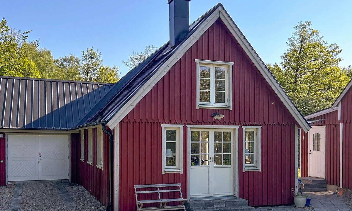 Brosarp House | Gorgeous home in Brösarp with WiFi