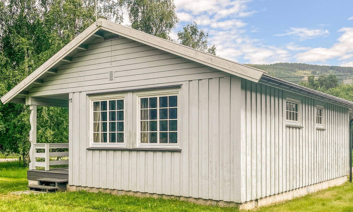 Dovre House | Gorgeous home in Dovre with WiFi
