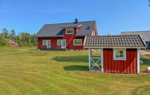 Bolmen House | Gorgeous Home In Ljungby With Wifi