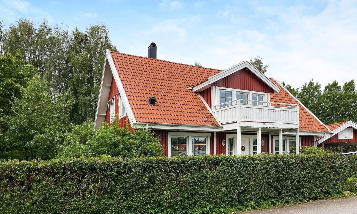 Motala House | Gorgeous home in Motala with sauna