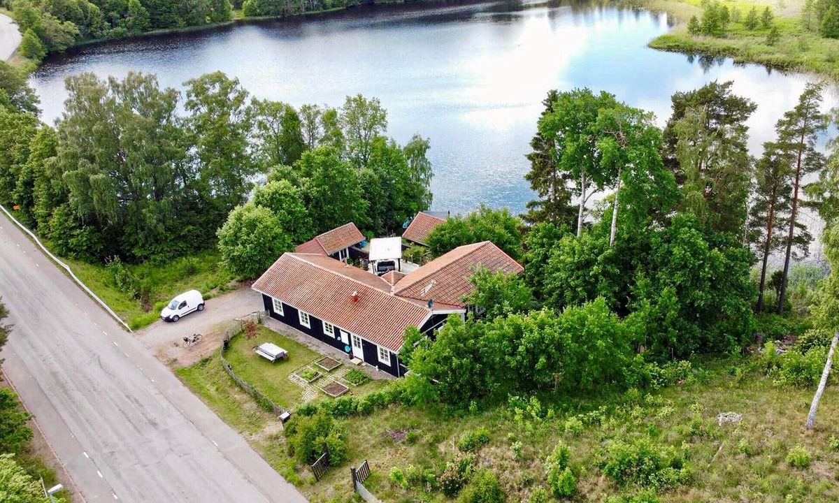 Tranas House | Gorgeous home in Tranås with sauna