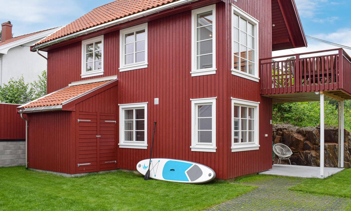 Tvedestrand House | Gorgeous home in Tvedestrand with WiFi