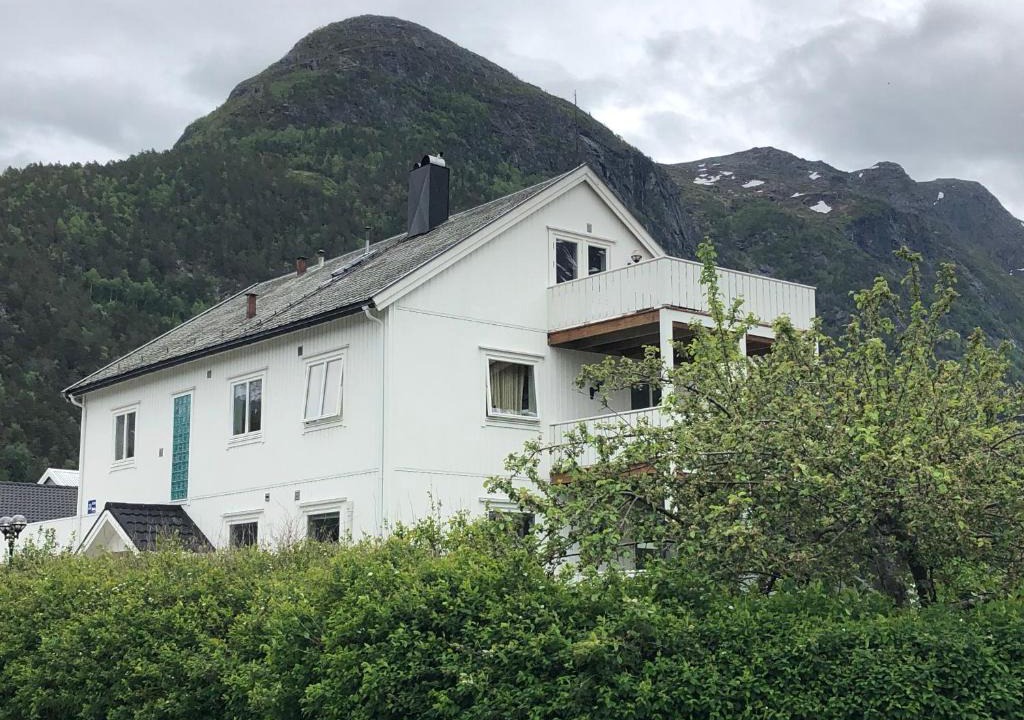 Rauma kommune House | guesthouse -Åndalsnes