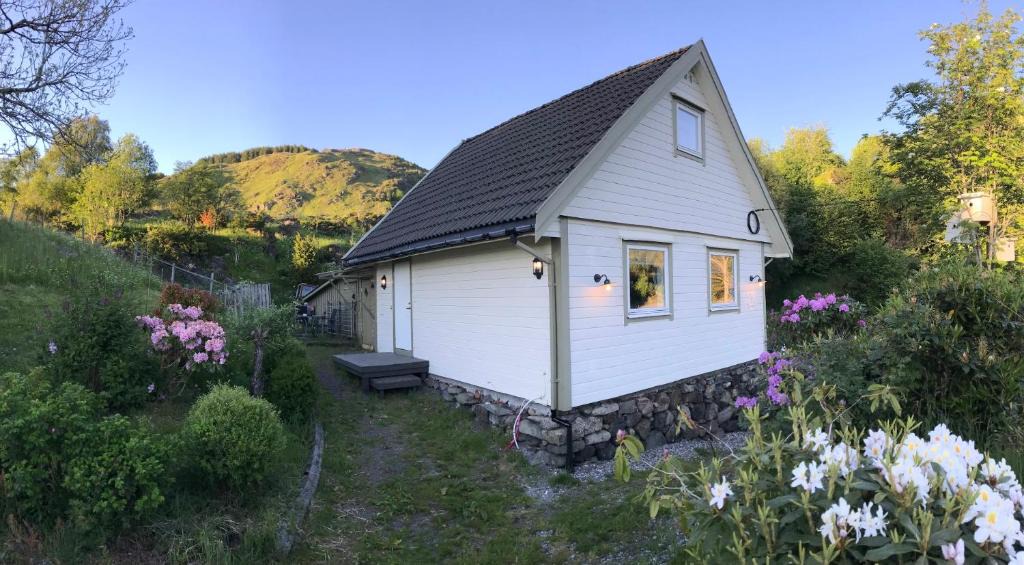 Radoy House | Guesthouse in Manger, Radøy Island