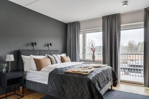 Nykoping Apartment | Guestly Homes - Elite Studio Apartment