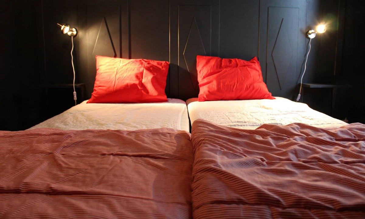Overhornas Hostel | Högsnäsgården - Hostel