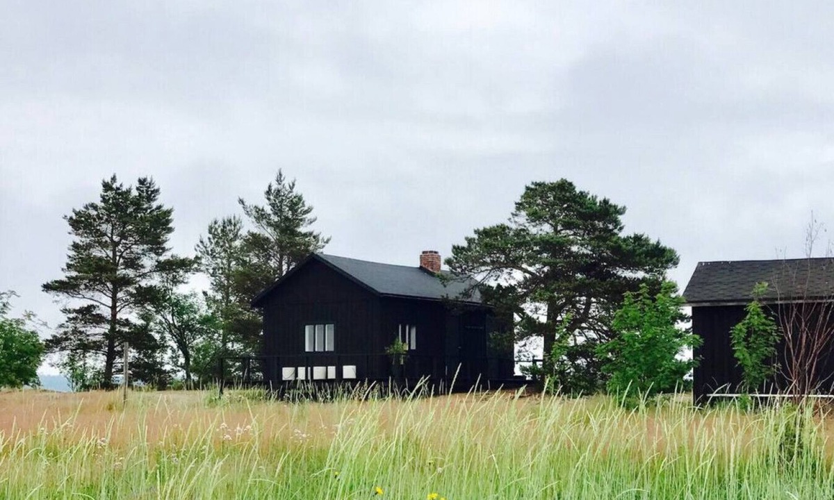 Kokkola Cottage | H A R R B Å D A - Kaksi Mökkiä Merenrannalla