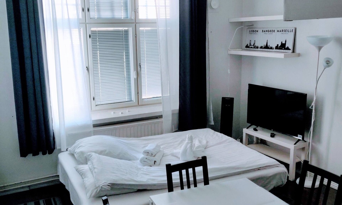 Etu-Toolo Apartment | Helsinki city centre classic studio+loft
