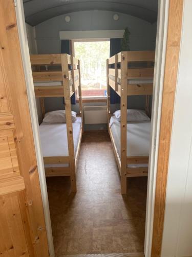 Rena Hostel | Hendriks Matz-Roan