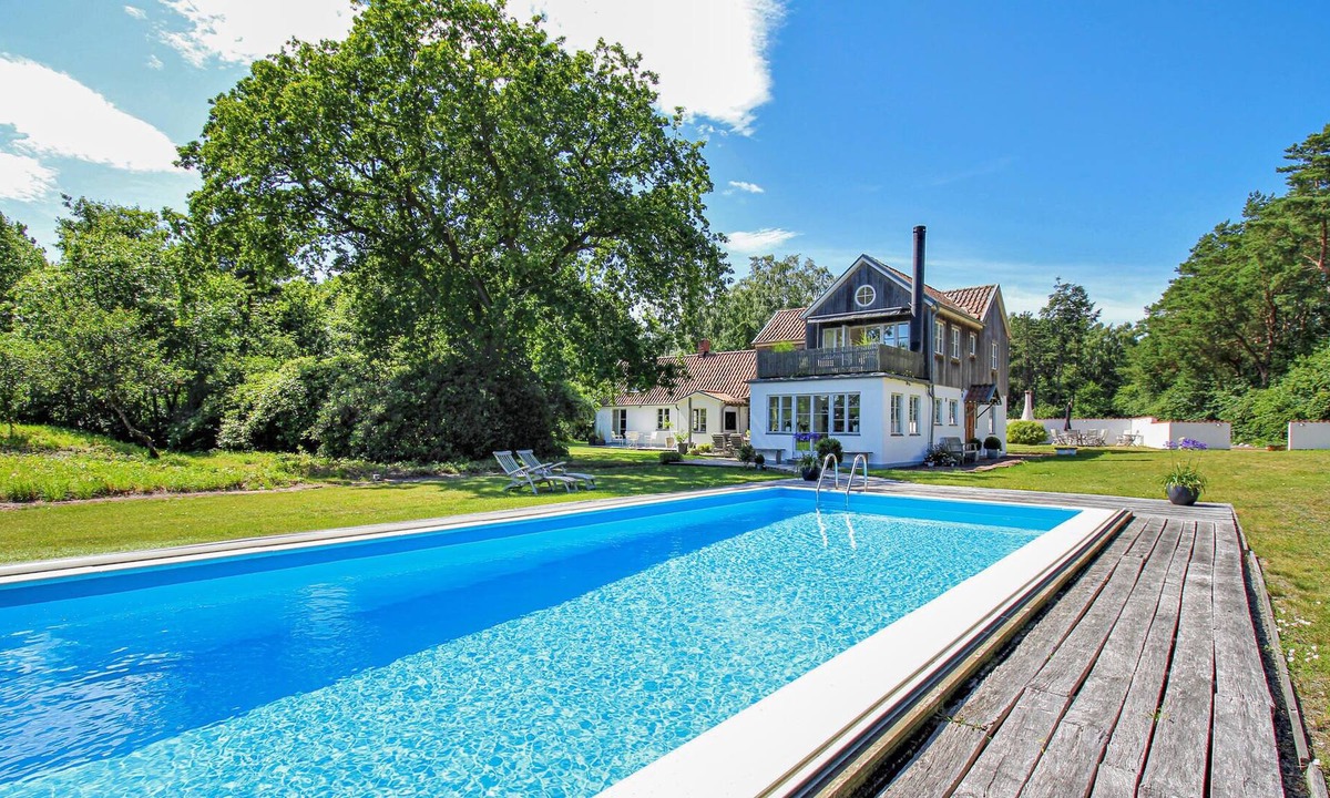 Borrby House | Here you can expect an exceptional house with the best possible location on Österlen.