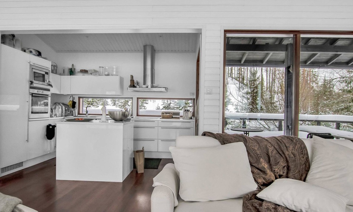 Tiainen House | Hevonkuusi by Interhome