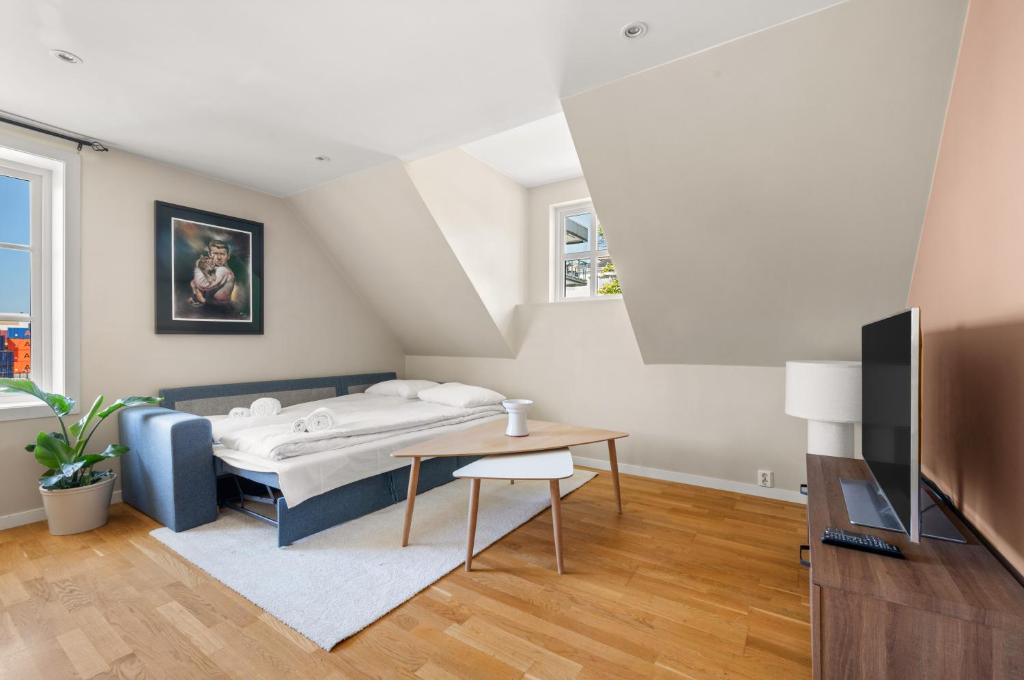 Bergen City Centre Apartment | Historic Bergen Home I Free Parking