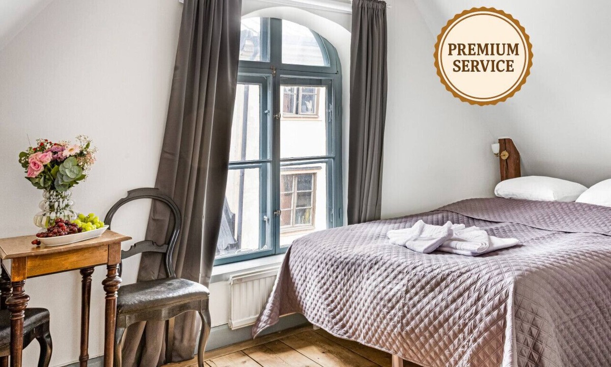 Gamla Stan Apartment | Historisk takvåning i gamla stan
