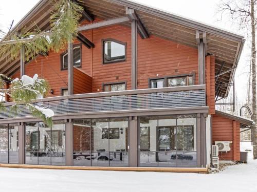 Tahkovuori House | Holiday Home Alppitalo sinitähti 9 as 1 by Interhome