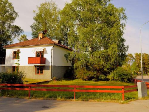 Fagelfors House | Holiday Home Björk by Interhome
