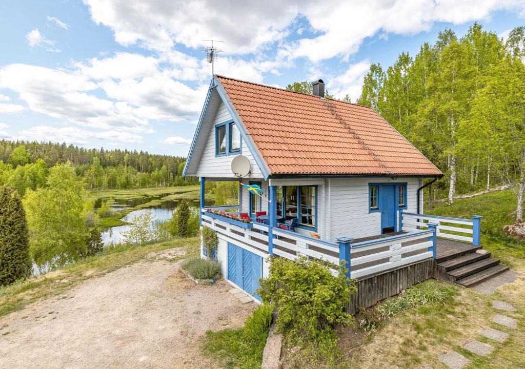 Sodra Vi House | Holiday Home Bofall by Interhome