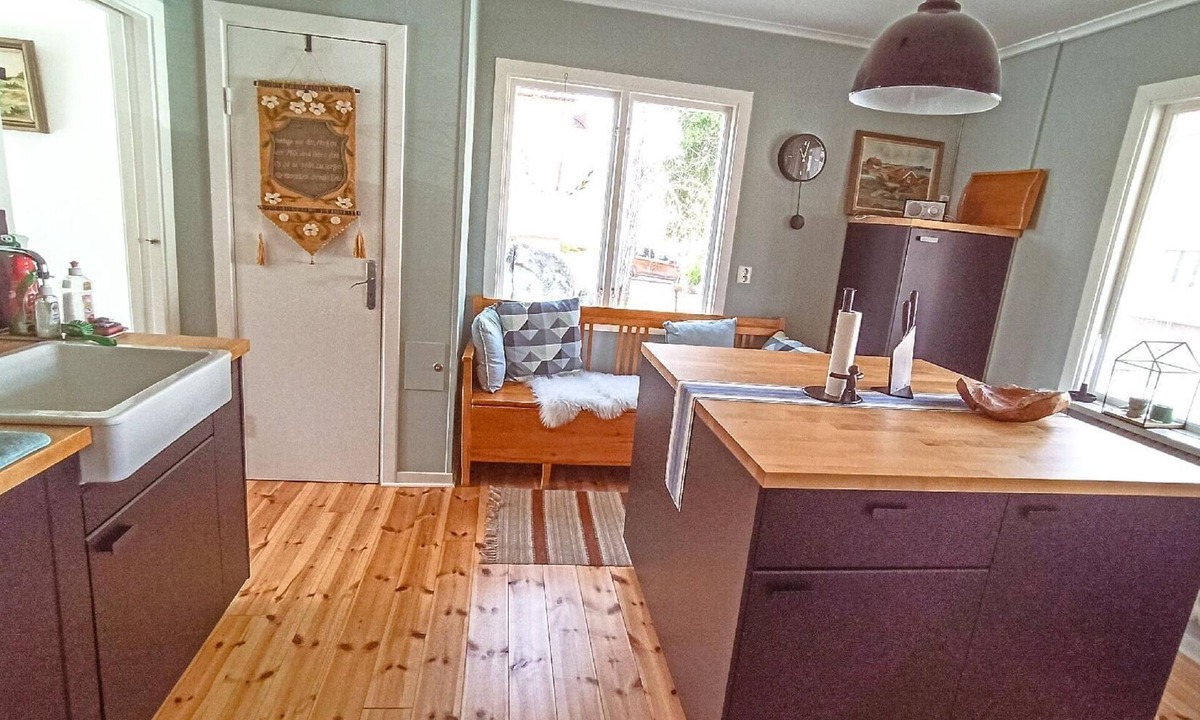 Virserum House | Holiday home "Cosy, large holiday home"