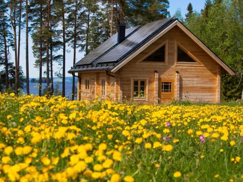 Nalden House | Holiday Home in Krokom und Seeblick by Interhome
