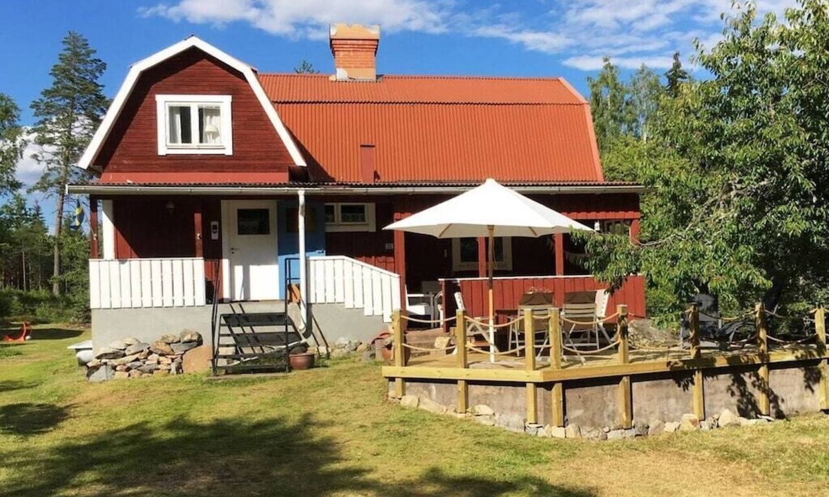 Kvillsfors House | Holiday home in Smaland with 4 bedrooms