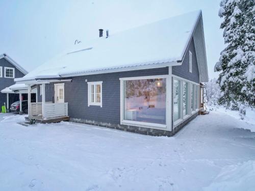 Rukatunturi House | Holiday Home Iso-karpalo b by Interhome