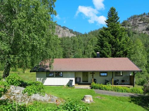 Dølemo House | Holiday Home Knatten by Interhome