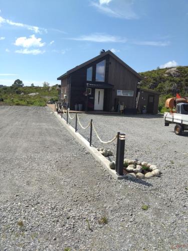 Tysvaer Apartment | Holiday home near all facilities in Grinde, Aksdal