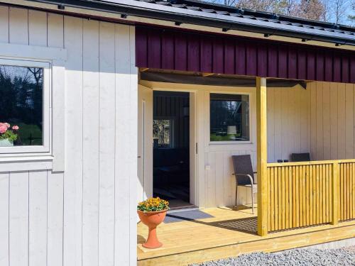 Bodafors House | Holiday home next to pond, Bodafors